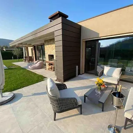 Traumvilla In Den Hugeln Von Garda شقة Marciaga